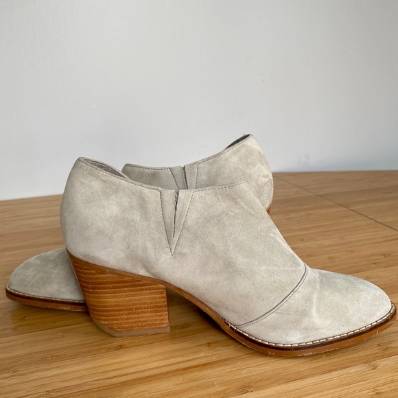Shelly’s London ankle boot. - Picture 4 of 4